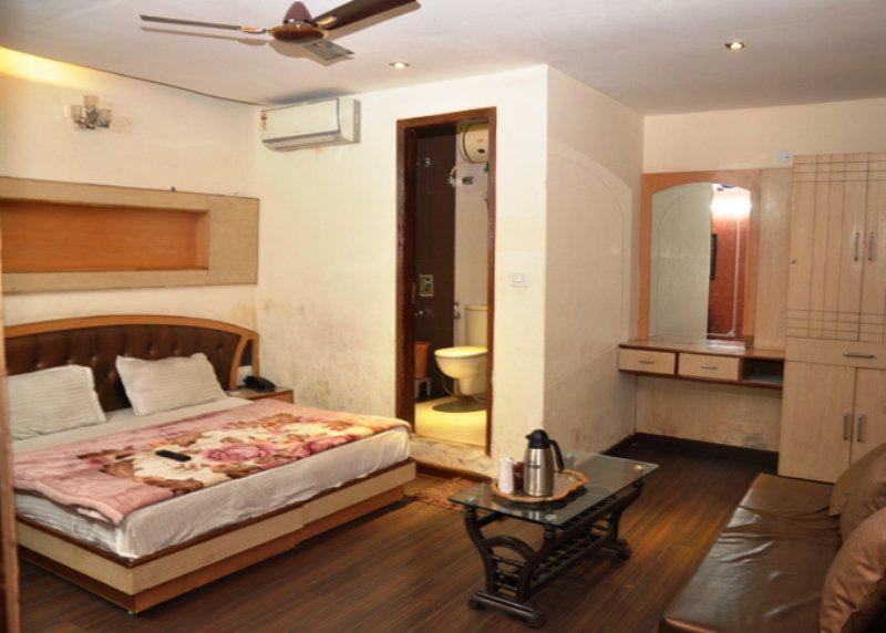 Hotel Splash Νέο Δελχί Εξωτερικό φωτογραφία