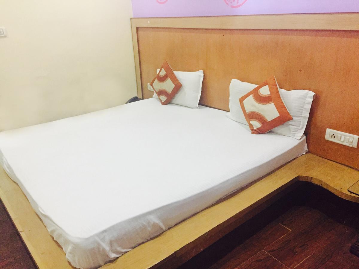 Hotel Splash Νέο Δελχί Εξωτερικό φωτογραφία